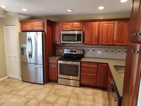 Kitchen - 120 Limewood Pl #A, Ormond Beach, FL 32174 photo 2 of 3