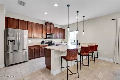 Kitchen - 5433 Estero Loop, Port Orange, FL 32128 photo 1 of 4