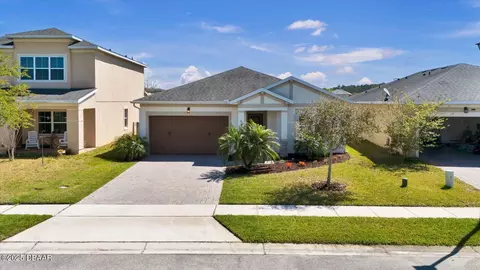 Exterior - 5433 Estero Loop, Port Orange, FL 32128 photo 4 of 8