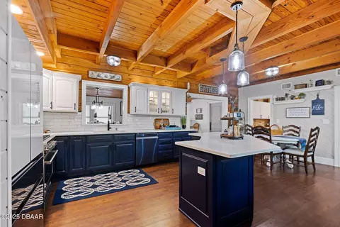 Kitchen - 2928 Oak Trl, Edgewater, FL 32141 photo 3 of 3