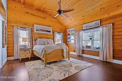 Bedroom - 2928 Oak Trl, Edgewater, FL 32141 photo 1 of 6