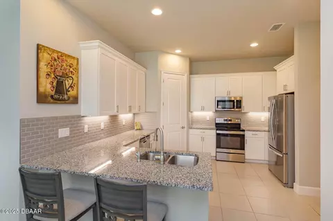 16 Newhaven Ln, Ormond Beach, FL 32174 photo 9