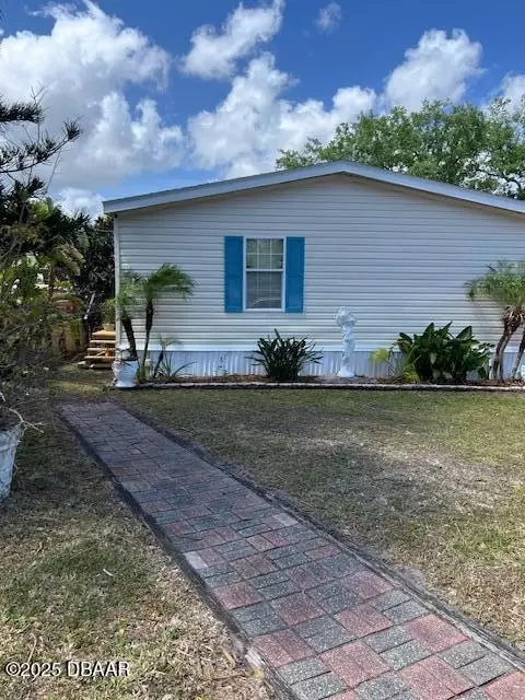 5418 Sydney St, Port Orange, FL 32127