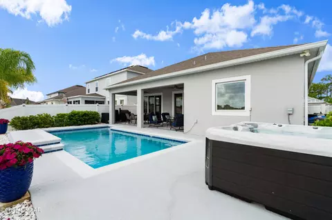 Exterior - 256 Jackson Loop, Deland, FL 32724 photo 8 of 9