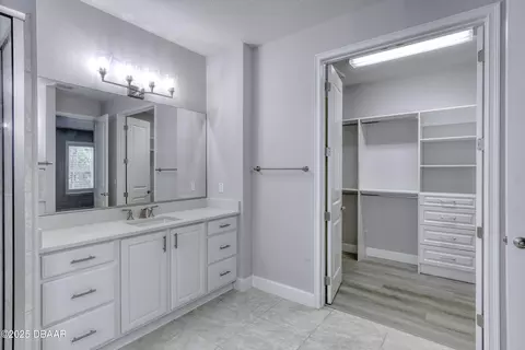 Bath - 361 Nottinghill St, Ormond Beach, FL 32174 photo 4 of 4