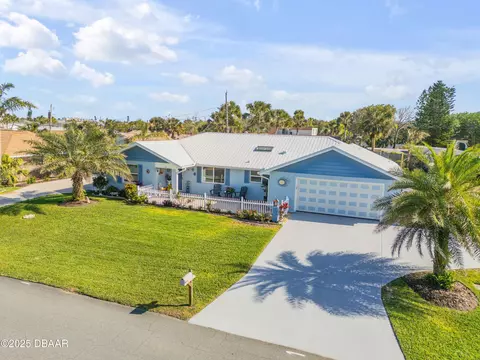 120 Sand Dunes Dr, Ormond Beach, FL 32176 photo 2
