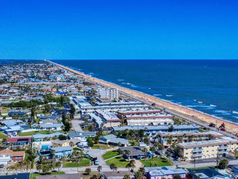 View/Area - 23 Sunny Beach Dr, Ormond Beach, FL 32176 photo 7 of 10