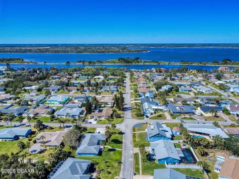 View/Area - 23 Sunny Beach Dr, Ormond Beach, FL 32176 photo 5 of 10
