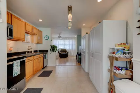 Kitchen - 47 Alamanda Dr, Ormond Beach, FL 32176 photo 3 of 3
