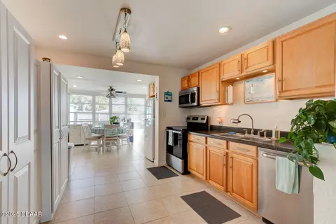 Kitchen - 47 Alamanda Dr, Ormond Beach, FL 32176 photo 1 of 3