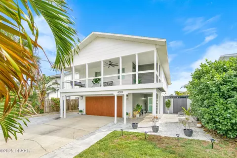 4009 S Peninsula Dr, Port Orange, FL 32127