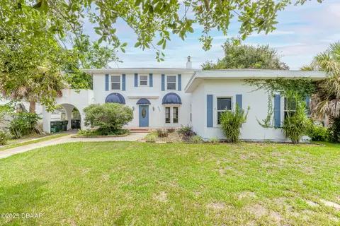 724 N Oleander Ave, Daytona Beach, FL 32118