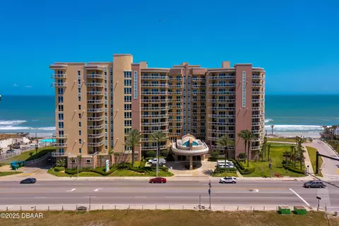 1925 S Atlantic Ave #204, Daytona Beach, FL 32118