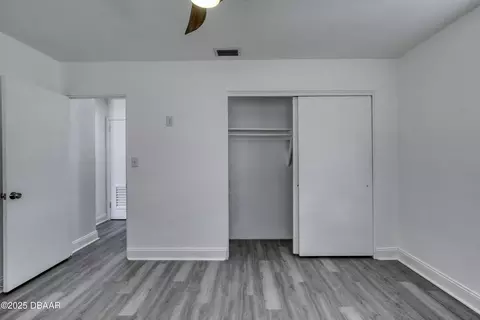 Bedroom - 39 Seaview Dr, Ormond Beach, FL 32176 photo 6 of 7