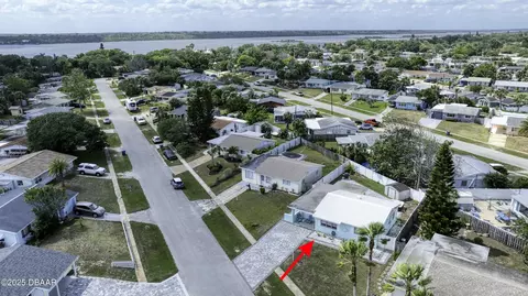 View/Area - 39 Seaview Dr, Ormond Beach, FL 32176 photo 14 of 15