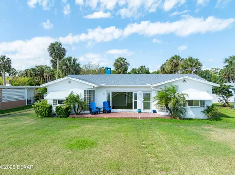 808 S Beach St, Ormond Beach, FL 32174 photo 2