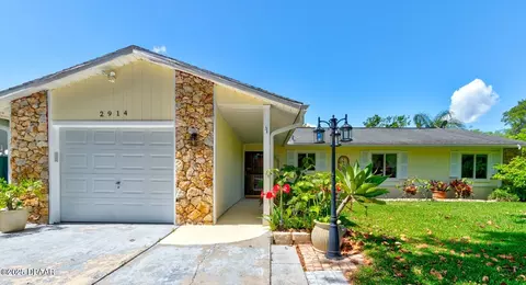 2914 Sabal Palm Dr, Edgewater, FL 32141