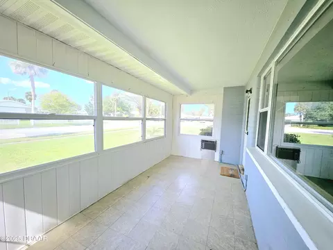 Exterior - 52 Oakview Cir, Ormond Beach, FL 32176 photo 3 of 4