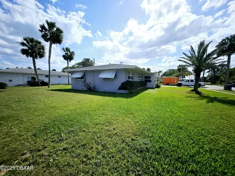 Exterior - 52 Oakview Cir, Ormond Beach, FL 32176 photo 4 of 4