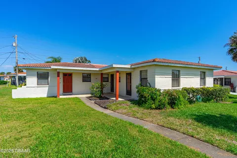 195 Cardinal Dr #A, Ormond Beach, FL 32176