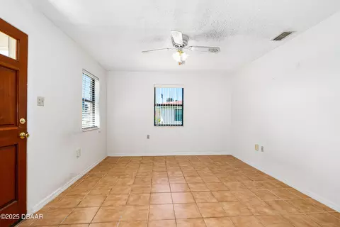 195 Cardinal Dr #A, Ormond Beach, FL 32176 photo 5