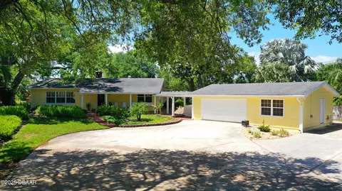 406 N Halifax Dr, Ormond Beach, FL 32176