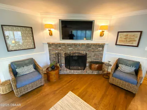 Living - 406 N Halifax Dr, Ormond Beach, FL 32176 photo 2 of 6