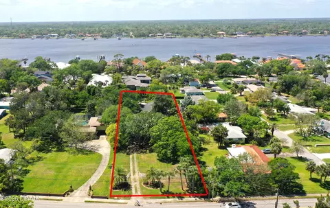 View/Area - 406 N Halifax Dr, Ormond Beach, FL 32176 photo 2 of 11