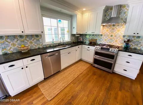 Kitchen - 406 N Halifax Dr, Ormond Beach, FL 32176 photo 5 of 7