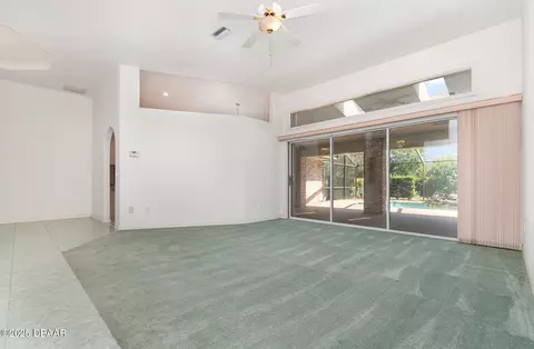 Living - 3 Whipper-ln Cir, Ormond Beach, FL 32174 photo 2 of 5