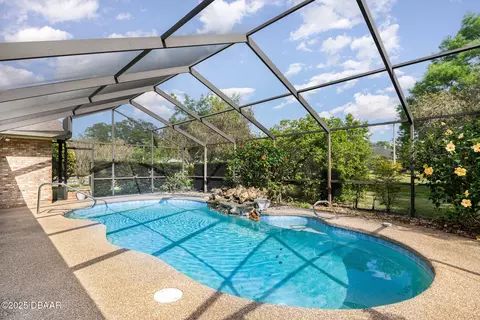 Exterior - 3 Whipper-ln Cir, Ormond Beach, FL 32174 photo 2 of 5