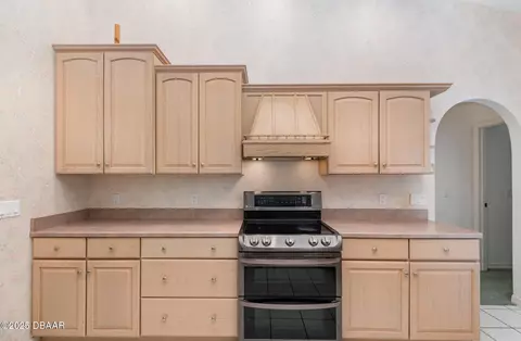 Kitchen - 3 Whipper-ln Cir, Ormond Beach, FL 32174 photo 4 of 4