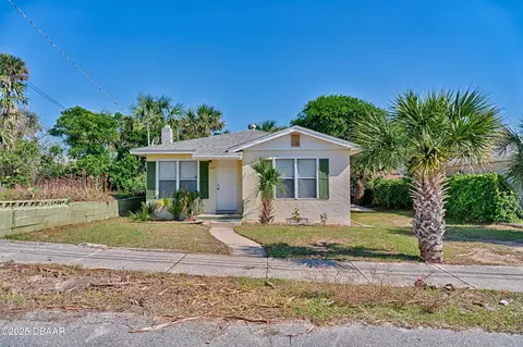 529 Phoenix Ave, Daytona Beach, FL 32118