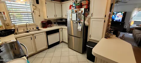4348 Dolphin Way, Edgewater, FL 32141 photo 11