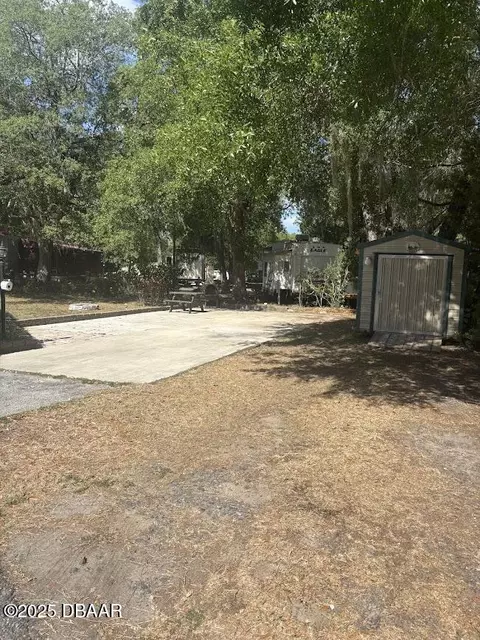 25195 NE 141st Ln, Salt Springs, FL 32134