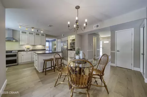 17 Silver Fox Trl, Ormond Beach, FL 32174 photo 9