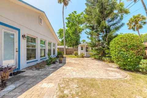 Exterior - 1927 Orange Tree Dr, Edgewater, FL 32141 photo 13 of 16