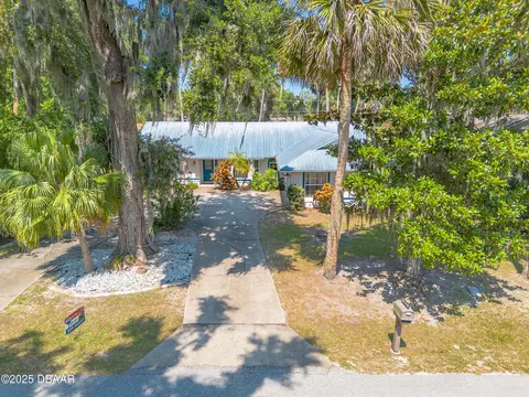 1927 Orange Tree Dr, Edgewater, FL 32141