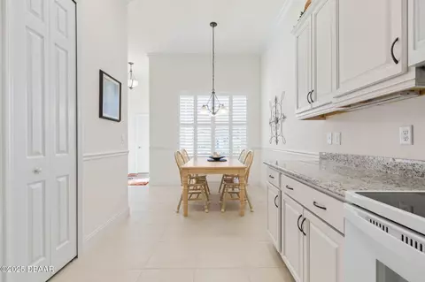 Dining - 3238 Bailey Ann Dr, Ormond Beach, FL 32174 photo 3 of 3