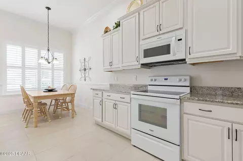 Kitchen - 3238 Bailey Ann Dr, Ormond Beach, FL 32174 photo 3 of 5
