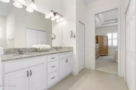 Bath - 3238 Bailey Ann Dr, Ormond Beach, FL 32174 photo 3 of 6