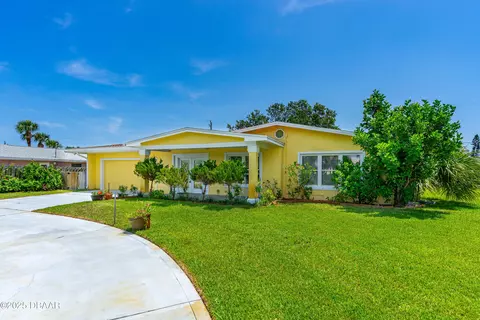 863 Riverside Dr, Ormond Beach, FL 32176 photo 2