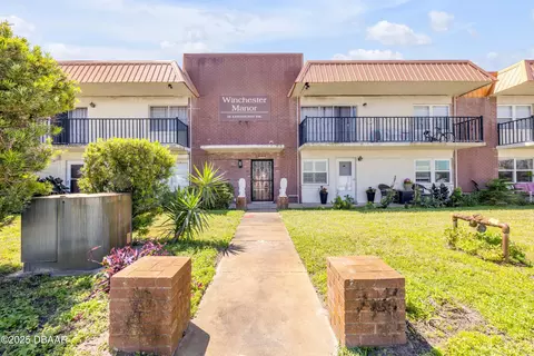 10 Lynnhurst Dr #105, Ormond Beach, FL 32176