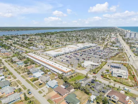 10 Lynnhurst Dr #105, Ormond Beach, FL 32176 photo 5