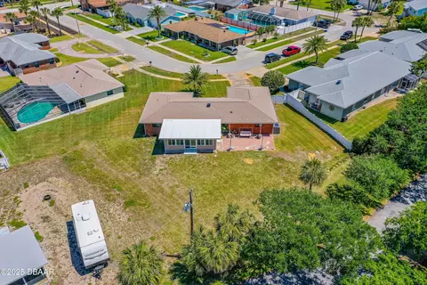 View/Area - 16 W Tipperary Ln, Ormond Beach, FL 32176 photo 2 of 4