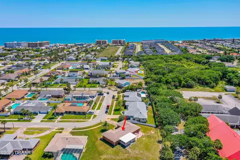 View/Area - 16 W Tipperary Ln, Ormond Beach, FL 32176 photo 3 of 4
