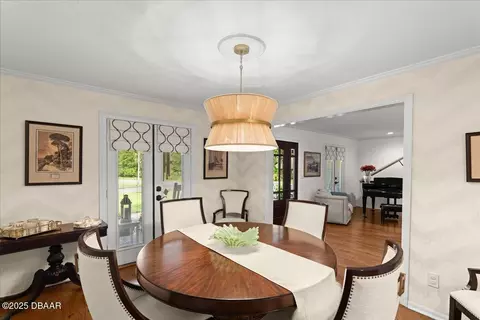 Dining - 1380 Aleut Ln, Ormond Beach, FL 32174 photo 1 of 2