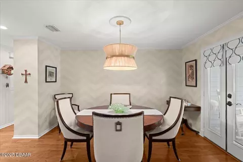 Dining - 1380 Aleut Ln, Ormond Beach, FL 32174 photo 2 of 2
