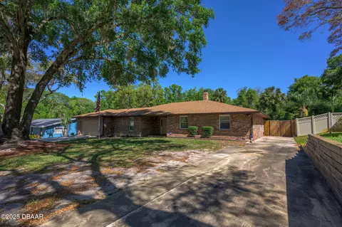 55 Hummingbird Ln, Ormond Beach, FL 32174 photo 2