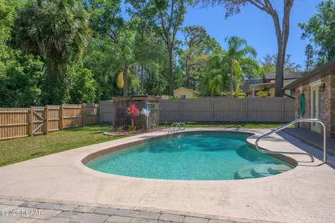 55 Hummingbird Ln, Ormond Beach, FL 32174 photo 11